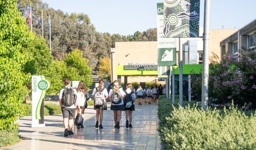 Mulwaree High School logo
