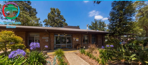 Nuwarra Public School logo