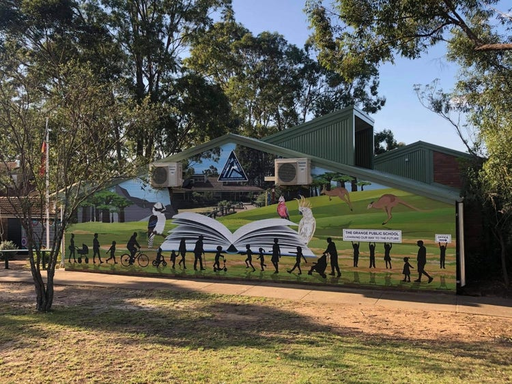 The Grange Public School logo